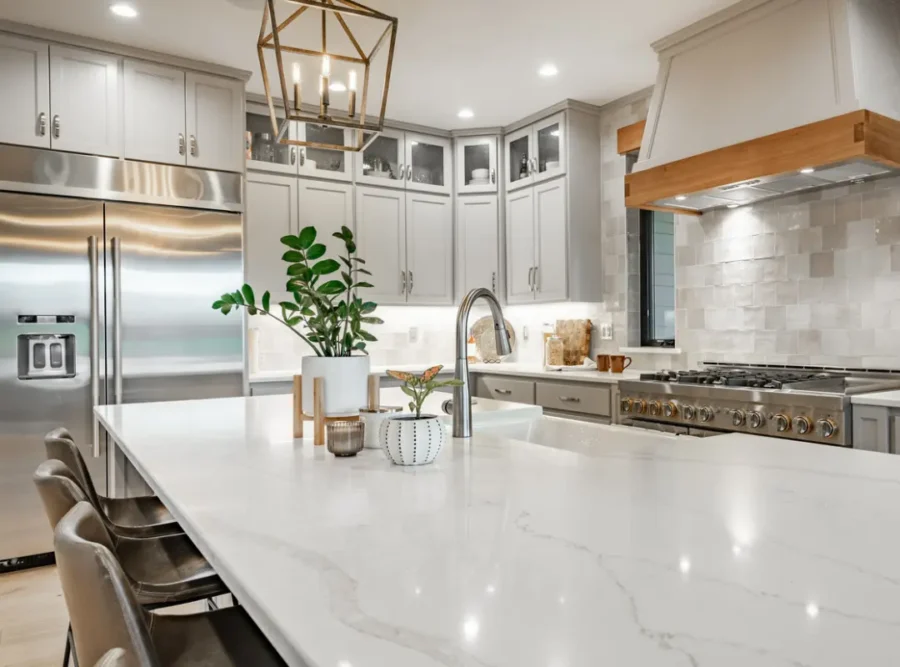 Declutter Your Space | Tips to Maximize Functionality and Style